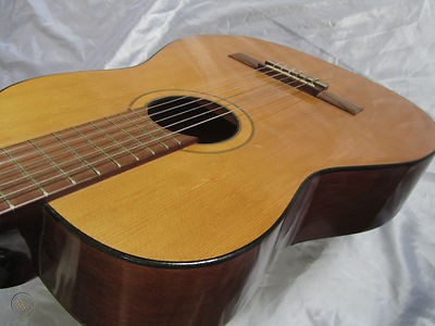 hertz classical guitar